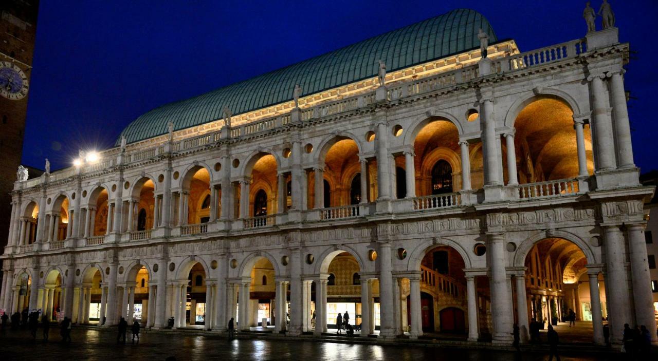 Casa Giorgia - Nel Cuore Di Vicenza Exterior photo